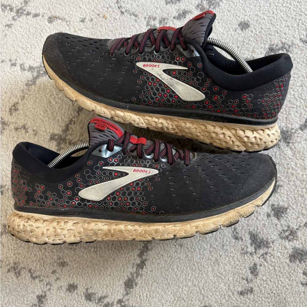 Brooks Glycerin 17 1102961D021 Running Shoes Men's Size 14 Red Black EUC Walk